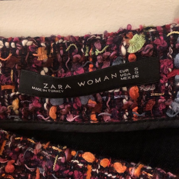 Zara multicoloured tweed mini skirt (S) - Picture 3 of 3